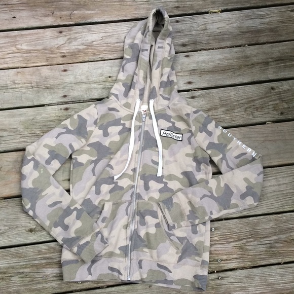 Hollister Camouflage Hoodie - Picture 1 of 8